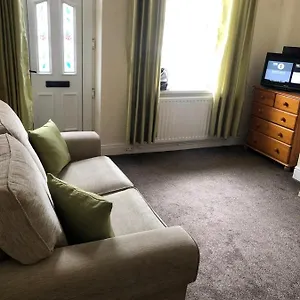 5-6-bed-house-barnsley-centre.yorkshirehotels.net/